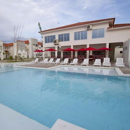 Terranova Suites Santa Cruz de La Sierra Zewnętrze zdjęcie
