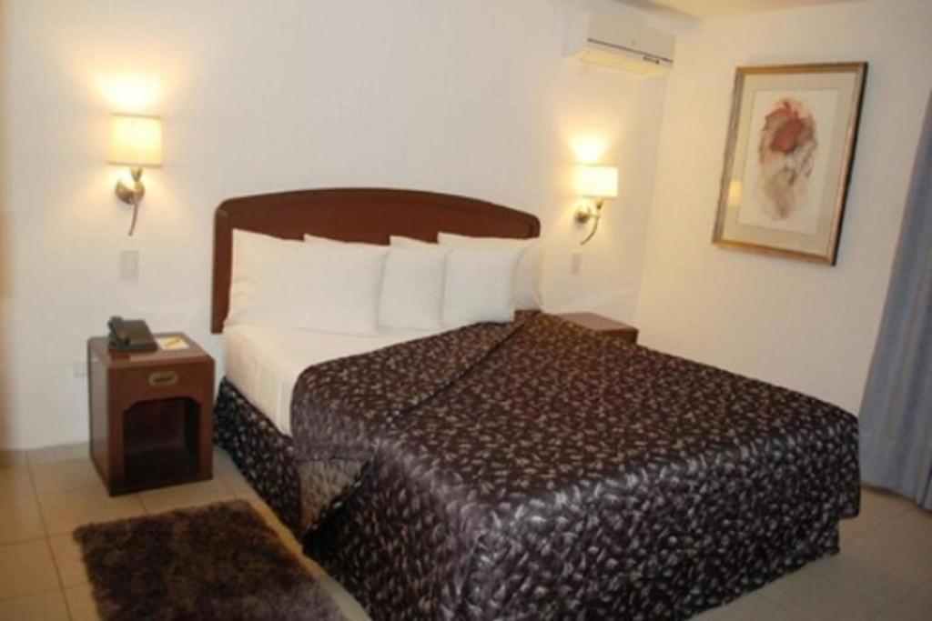 Terranova Suites Santa Cruz de La Sierra Zewnętrze zdjęcie