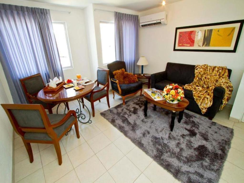 Terranova Suites Santa Cruz de La Sierra Zewnętrze zdjęcie