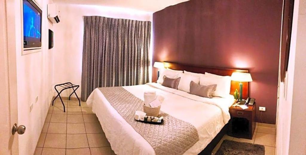 Terranova Suites Santa Cruz de La Sierra Zewnętrze zdjęcie